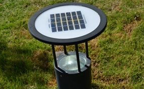 别墅庭院氛围营造：昆玉草坪灯选型与布光技巧