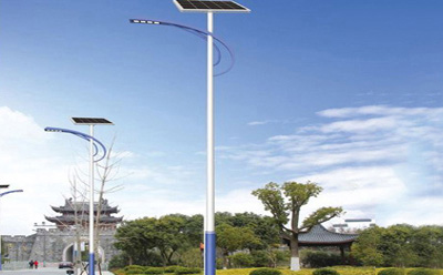 昆玉昆玉太阳能路灯价格差在哪？影响造价的4大核心因素揭秘